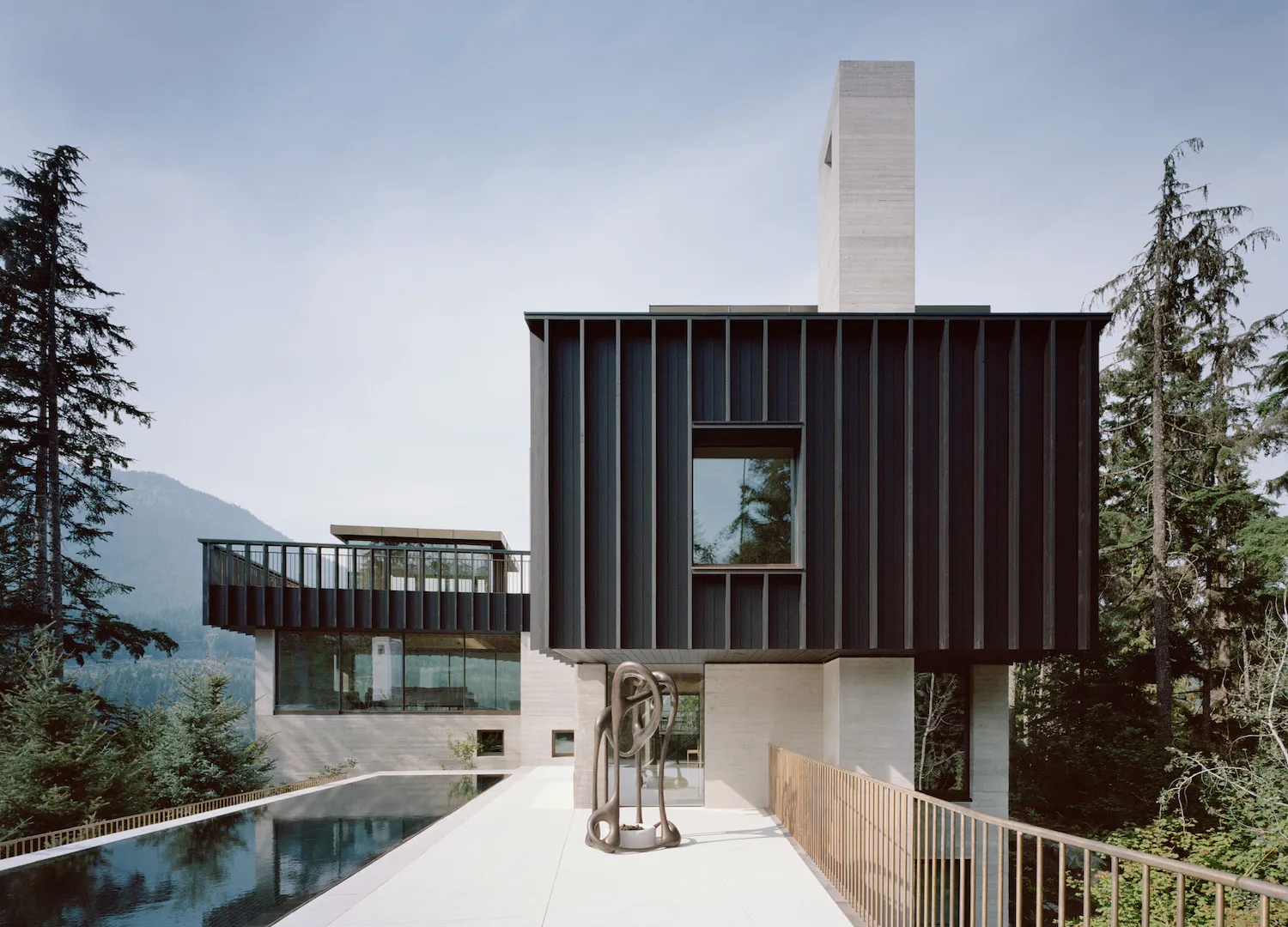 Lithos_Grigio_Olivo_limestone_Italy_Sandblasted_Exterior_Pavement_Wet_Areas