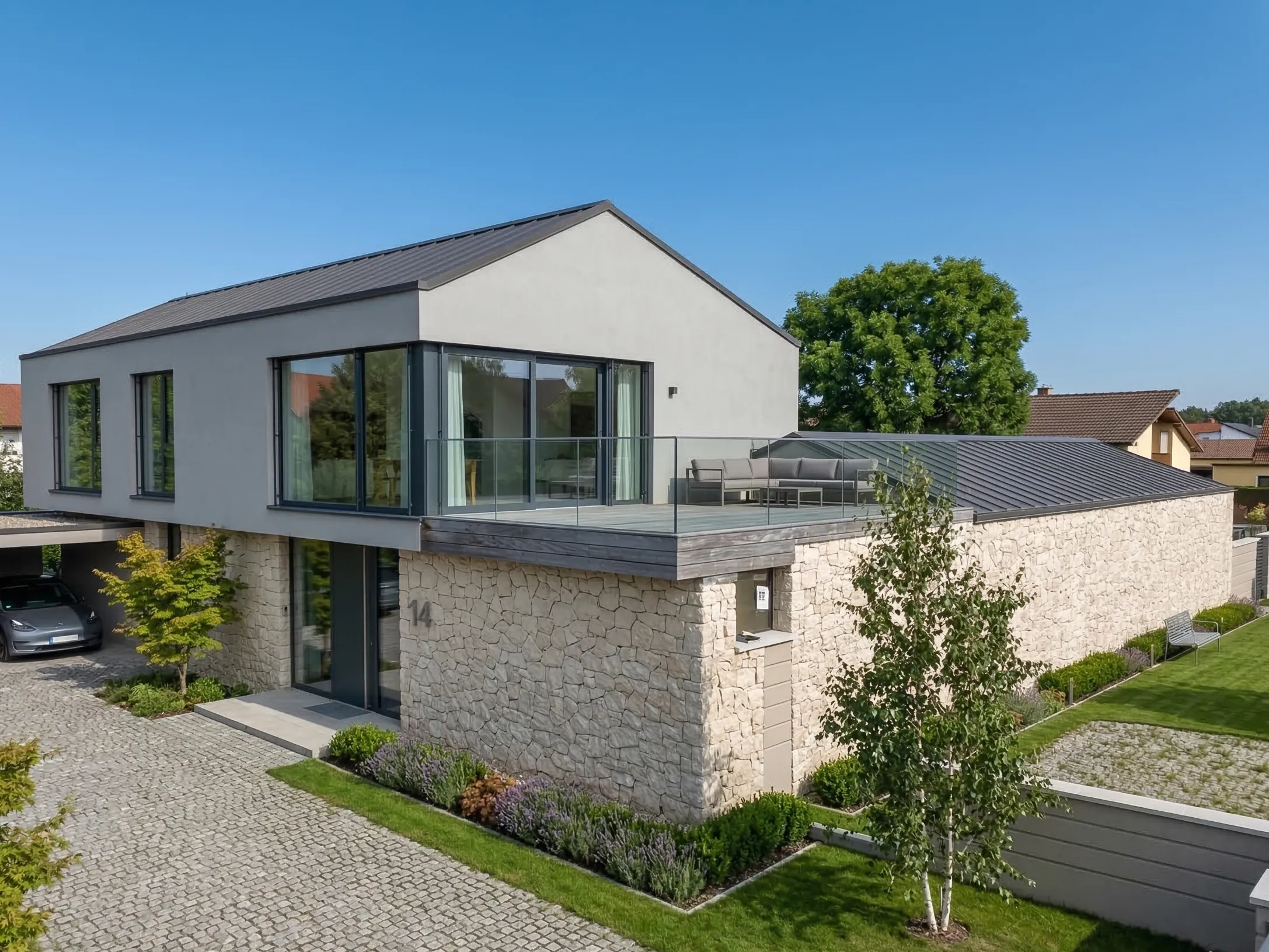 Lithos_Grolla_Beige_limestone_Italy_Split_Exterior_Cladding