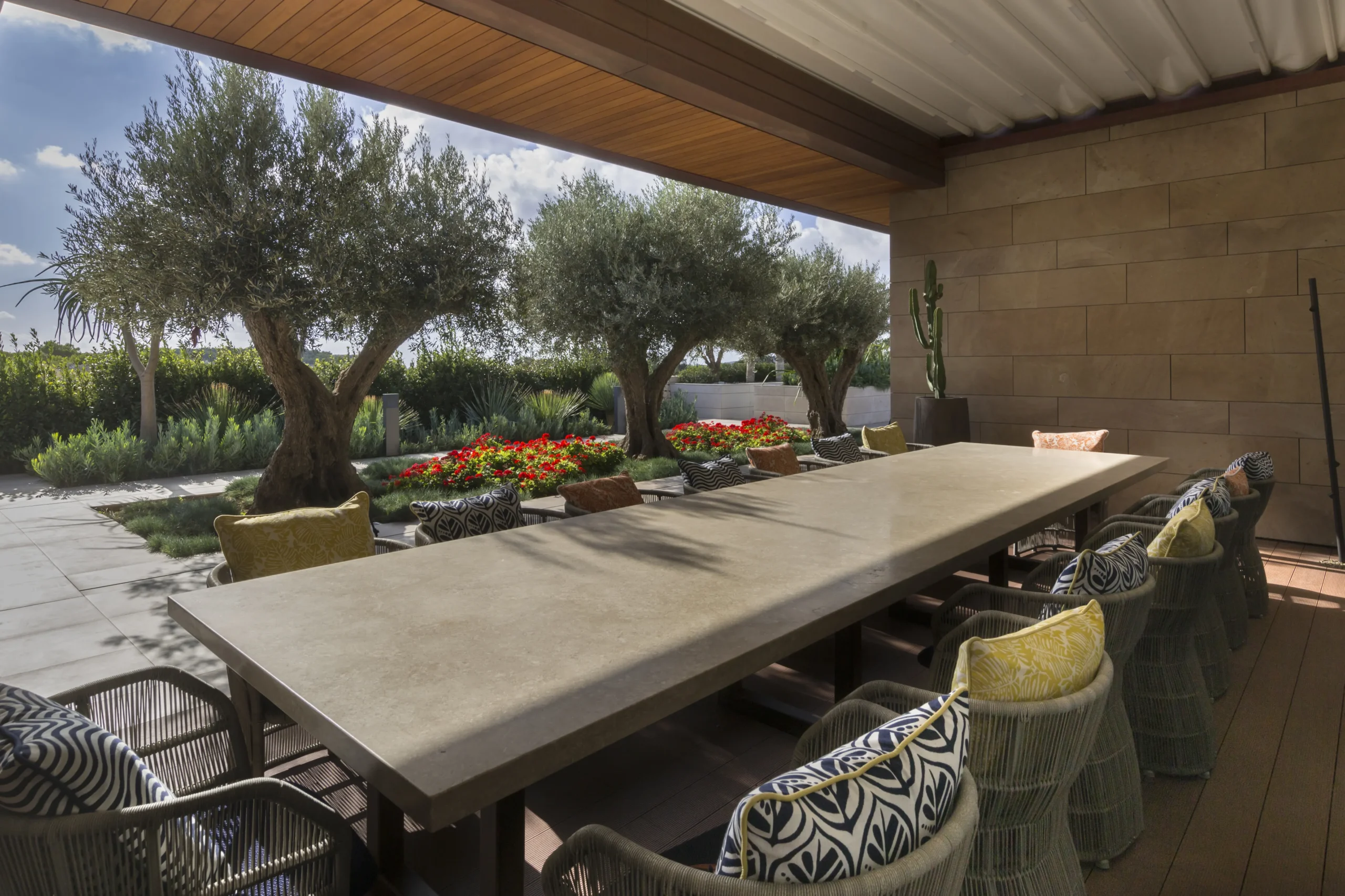 Lithos_Grolla_Beige_limestone_Italy_Honed_Countertop