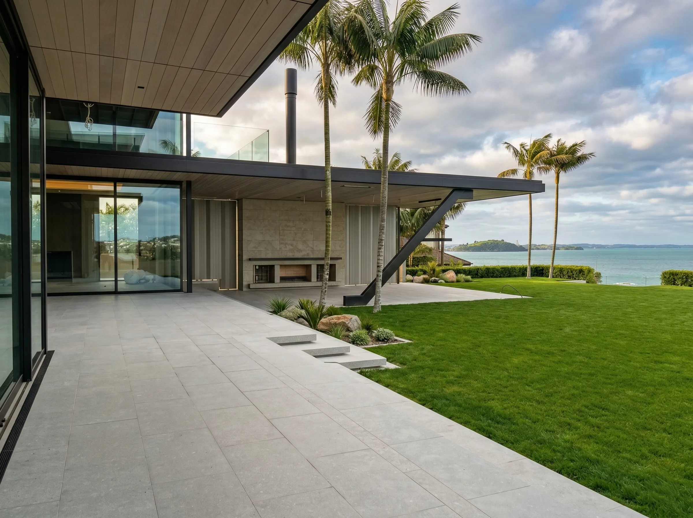 Lithos_Grigio_Olivo_limestone_Italy_Flamed_Exterior_Pavement