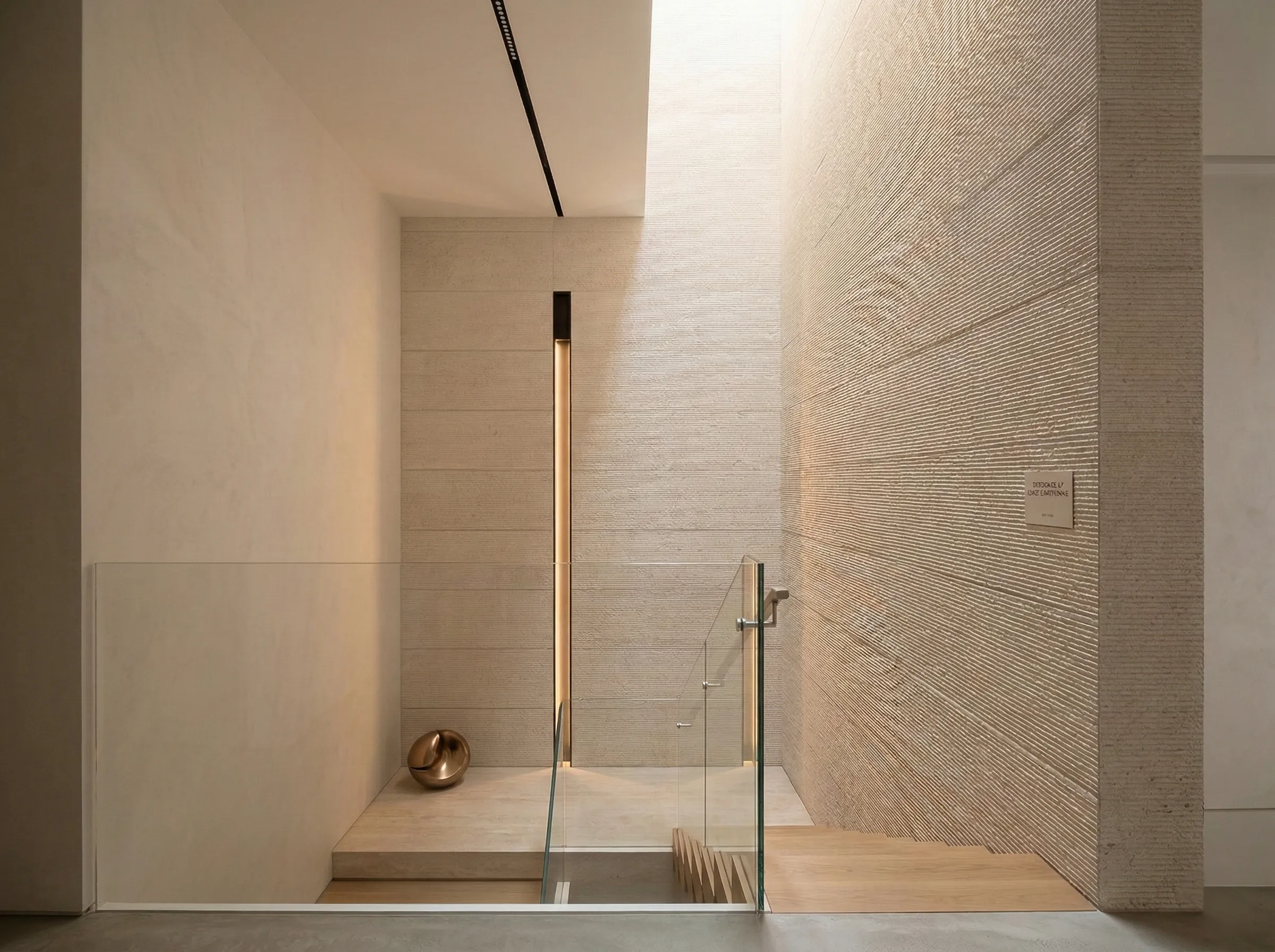 Lithos_Pasubio_Beige_limestone_Italy_Rigato_Rock_Interior_Floors