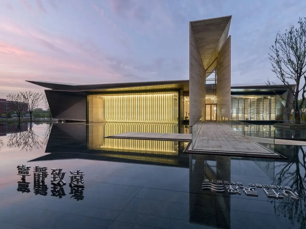 Lithos_Grolla_Rosato_limestone_Italy_Honed_Exterior_Cladding
