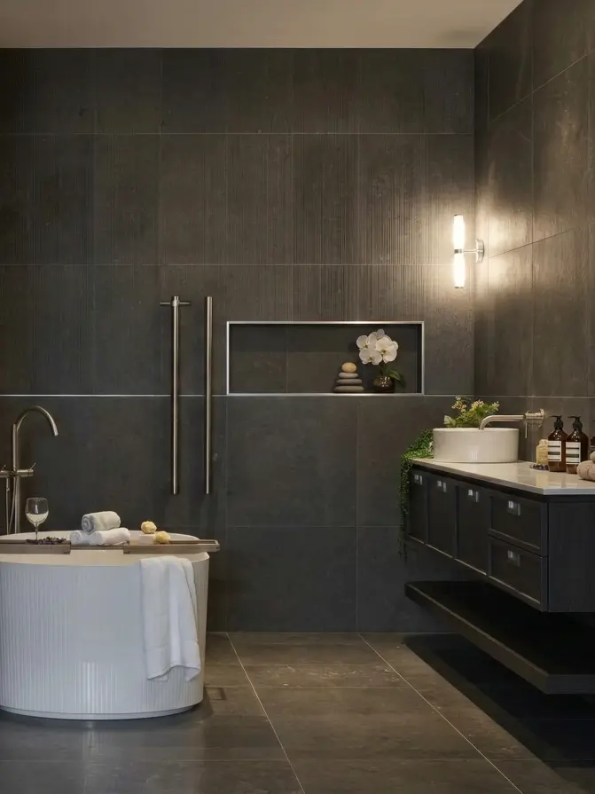 Lithos_Fossil_Grey_limestone_Italy_Papyro_Interior_Cladding