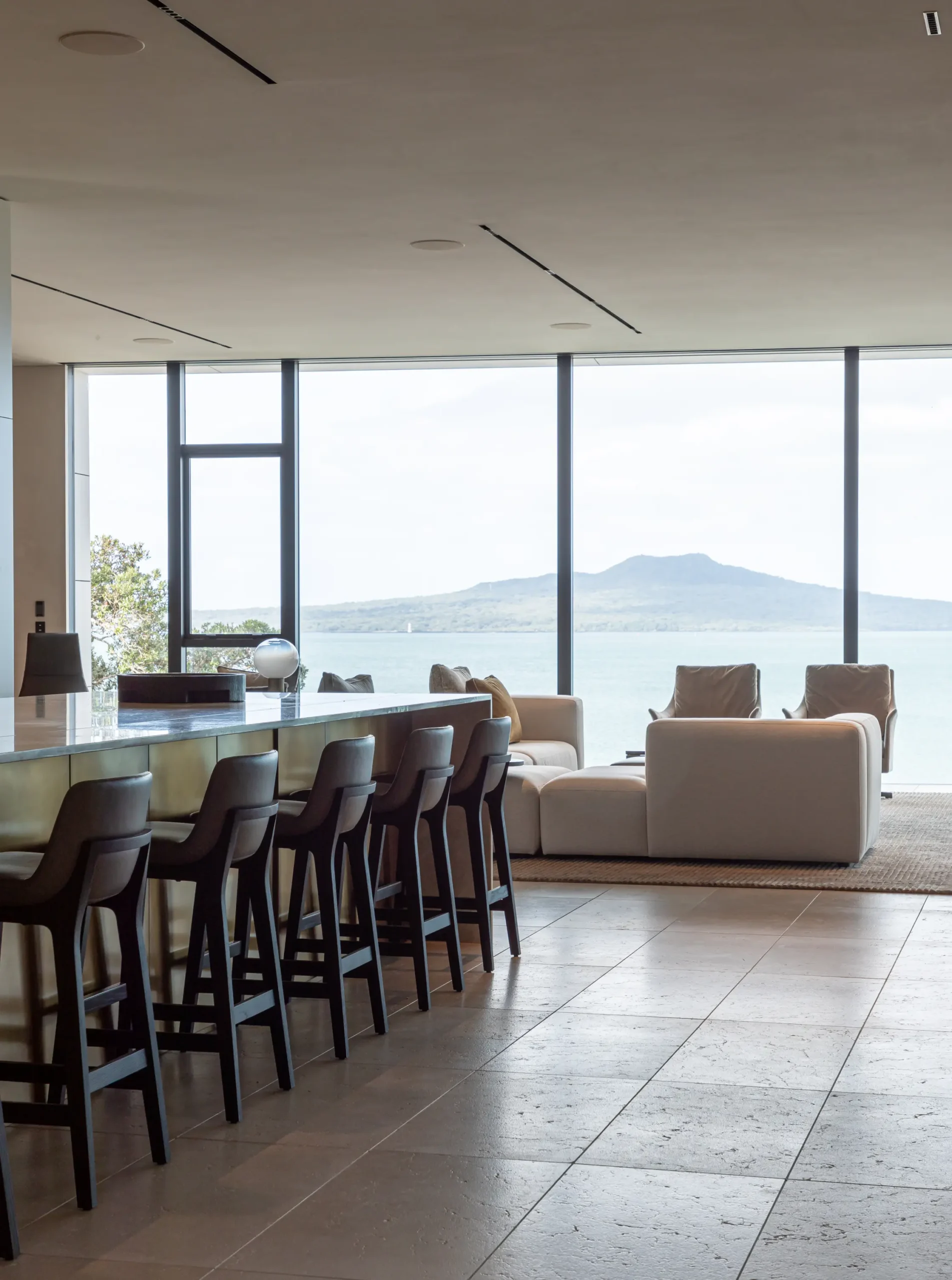 Lithos_Pasubio_Beige_limestone_Italy_Sandblasted_Brushed_Interior_Floors