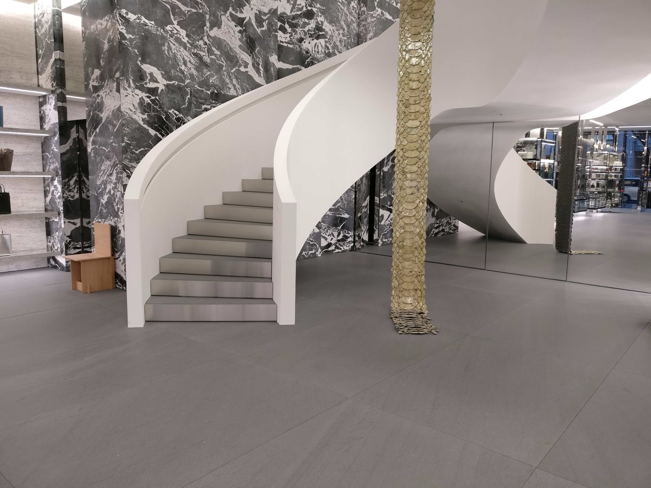 Lithos_Basaltina_Classico_basalt_Italy_Brushed_Interior_Floors_High_Foot_Traffic_areas